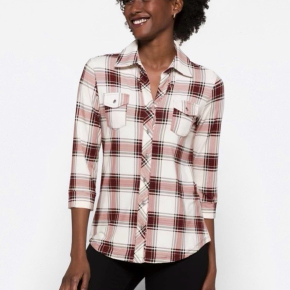 Market & Spruce Tops - Market & Spruce White and Red 3/4 Sleeve Button Down Shirt